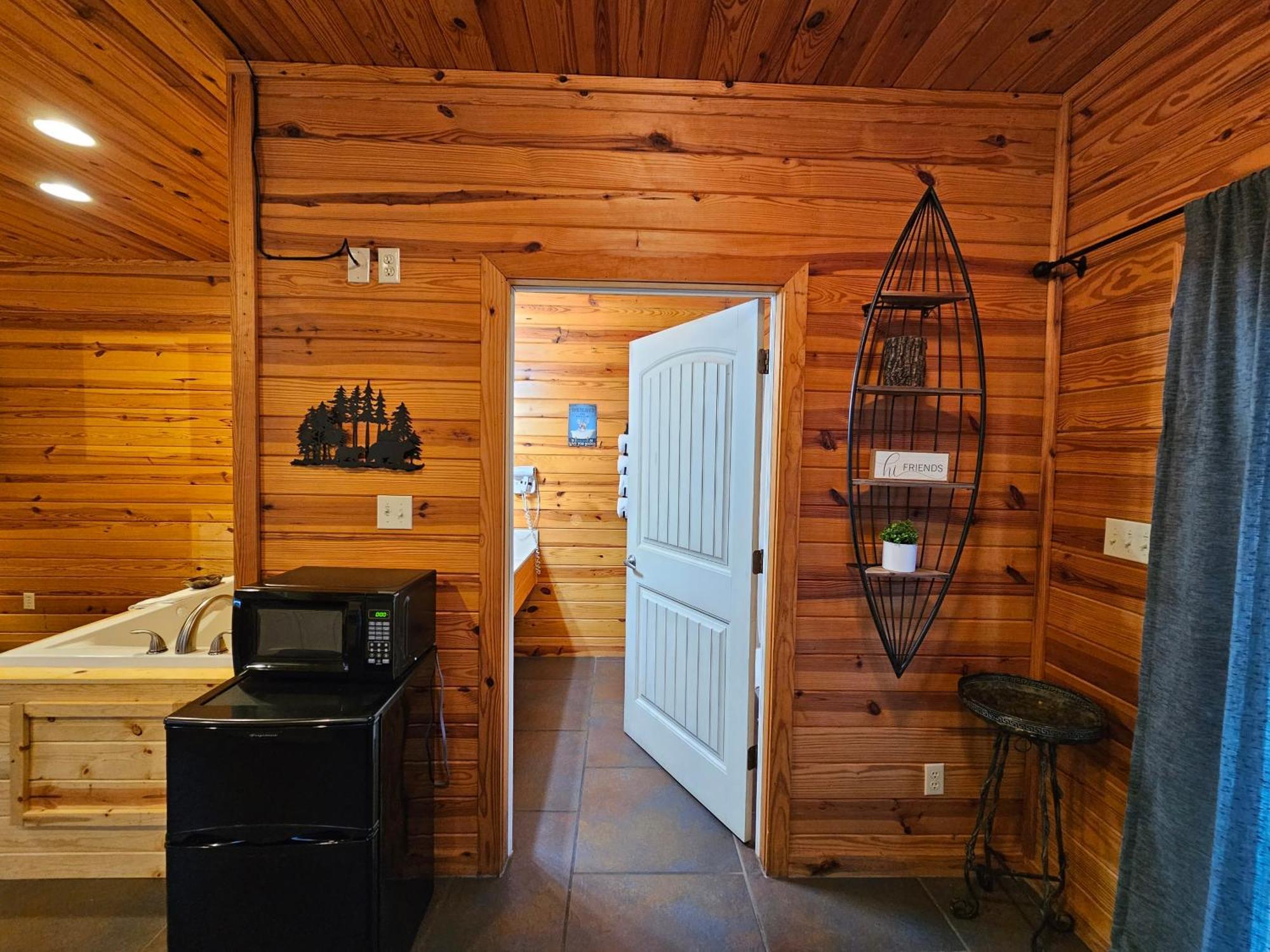 5 Min To Beaver Lake-King Bed-Fire Pit-Jetted Tub #1 Eureka Springs Bagian luar foto